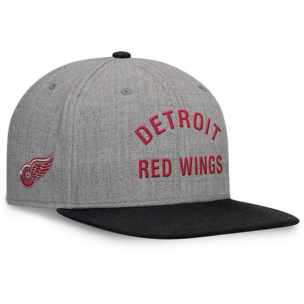 Мужская серая кепка Detroit Red Wings с кожаным ремешком и плоским козырьком Fanatics Signature