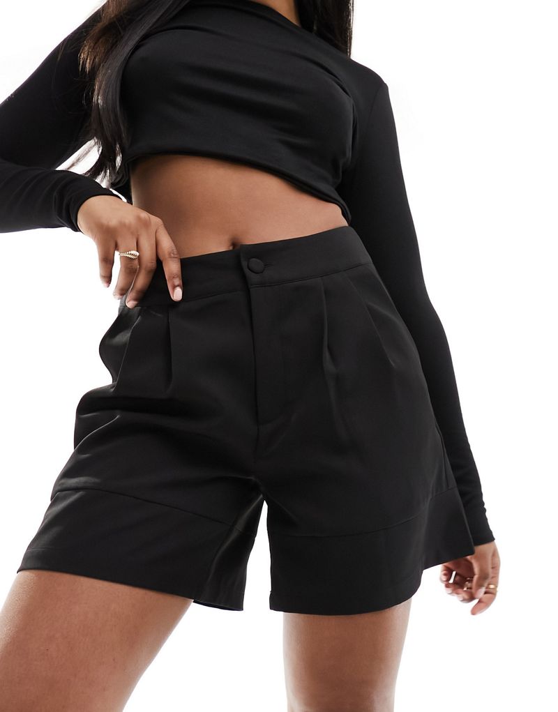 Extro & Vert tailored high rise shorts in black Extro & Vert