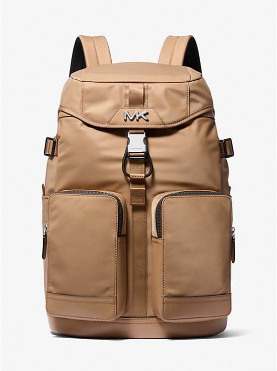 Рюкзак повседневный Michael Kors Mens Brooklyn Recycled Nylon Cargo Michael Kors Mens