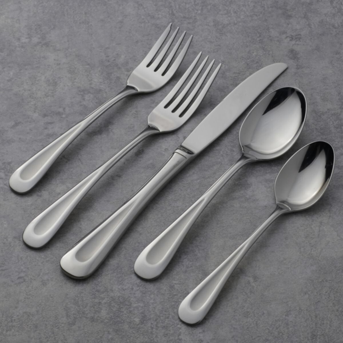 OneidaSatin Sand Dune 20-pc. Flatware Set Oneida