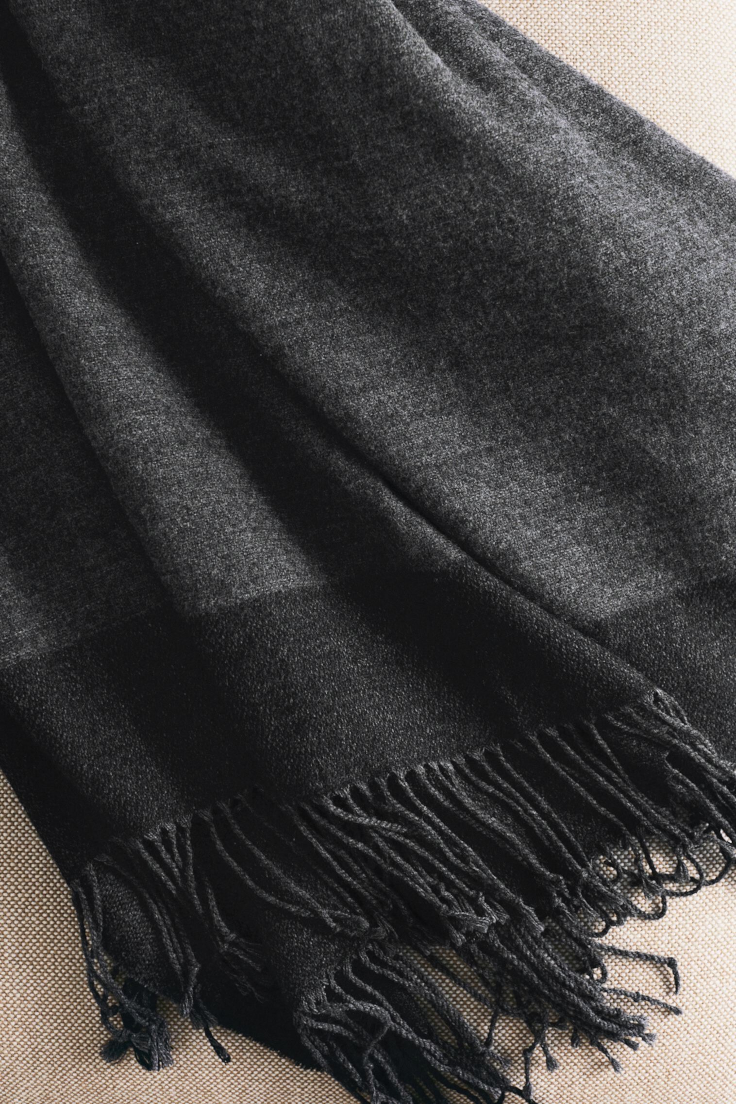 Fringed Throw H&M