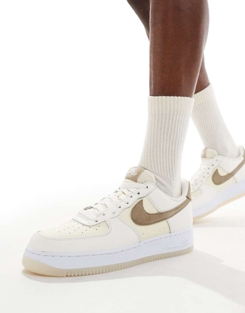 Кроссовки Nike Air Force 1 '07 с низким профилем и амортизацией Air Nike