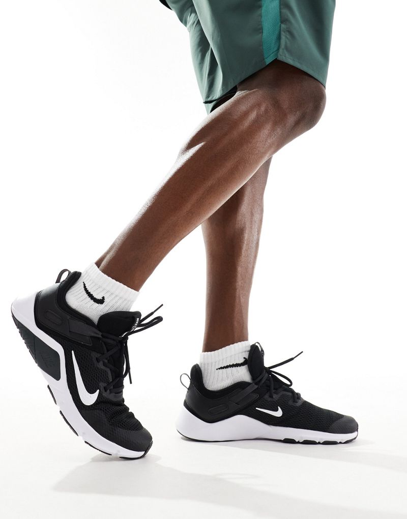 Nike Training Legend Essential sneakers in black Nike
