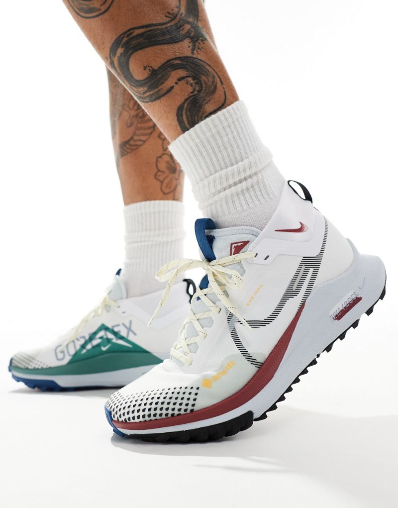 Nike Running React Pegasus Trail 4 Gore-Tex sneakers in white and red Nike