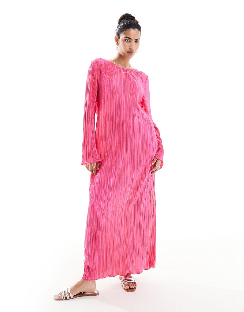 Pieces plisse maxi dress with side splits in bright pink Pieces