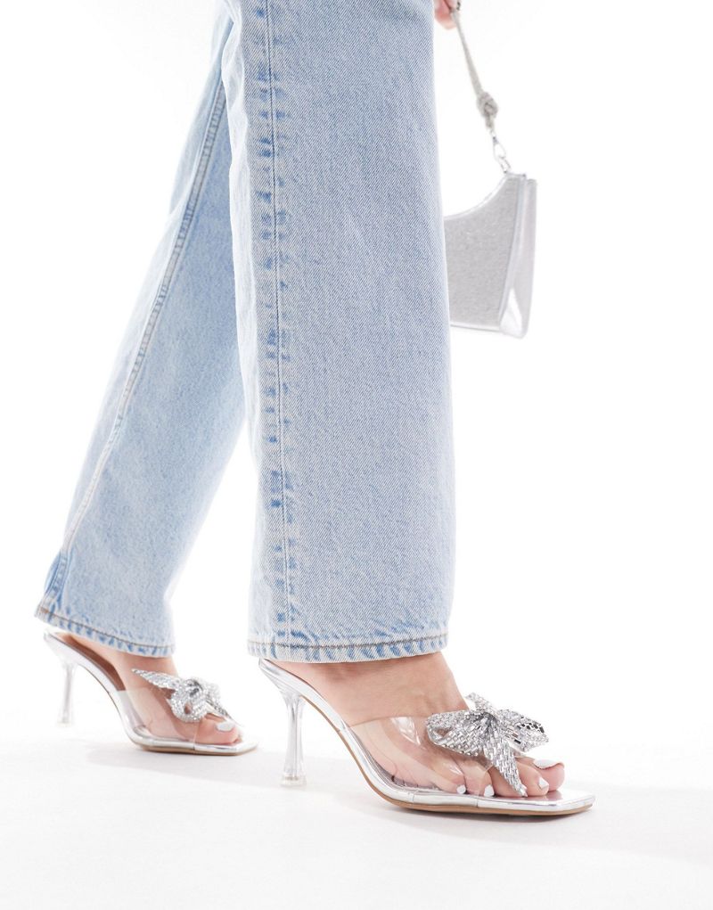 Туфли Simmi London Wide Fit Ashleigh на среднем каблуке с украшенными бантами в серебряном цвете SIMMI Shoes