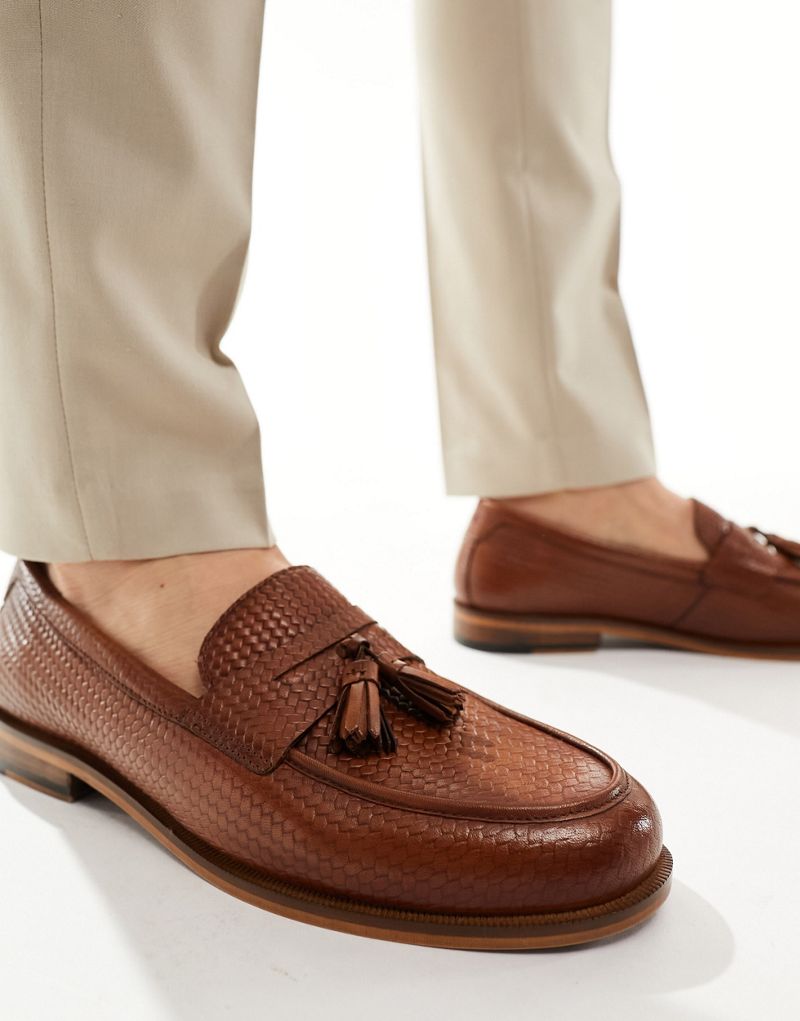  Walk London Torbole Weave Tassel Loafers In Tan Embossed Leather WALK London