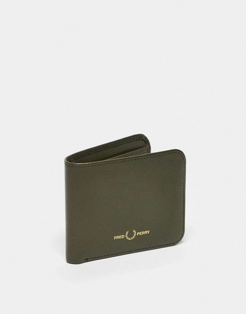 Fred Perry burnished leather bifold wallet in green Fred Perry