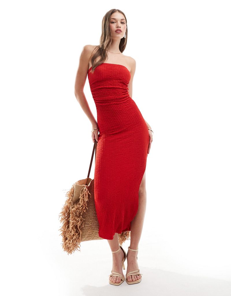 Pull&Bear textured bandeau maxi dress with leg split in red Pull&Bear