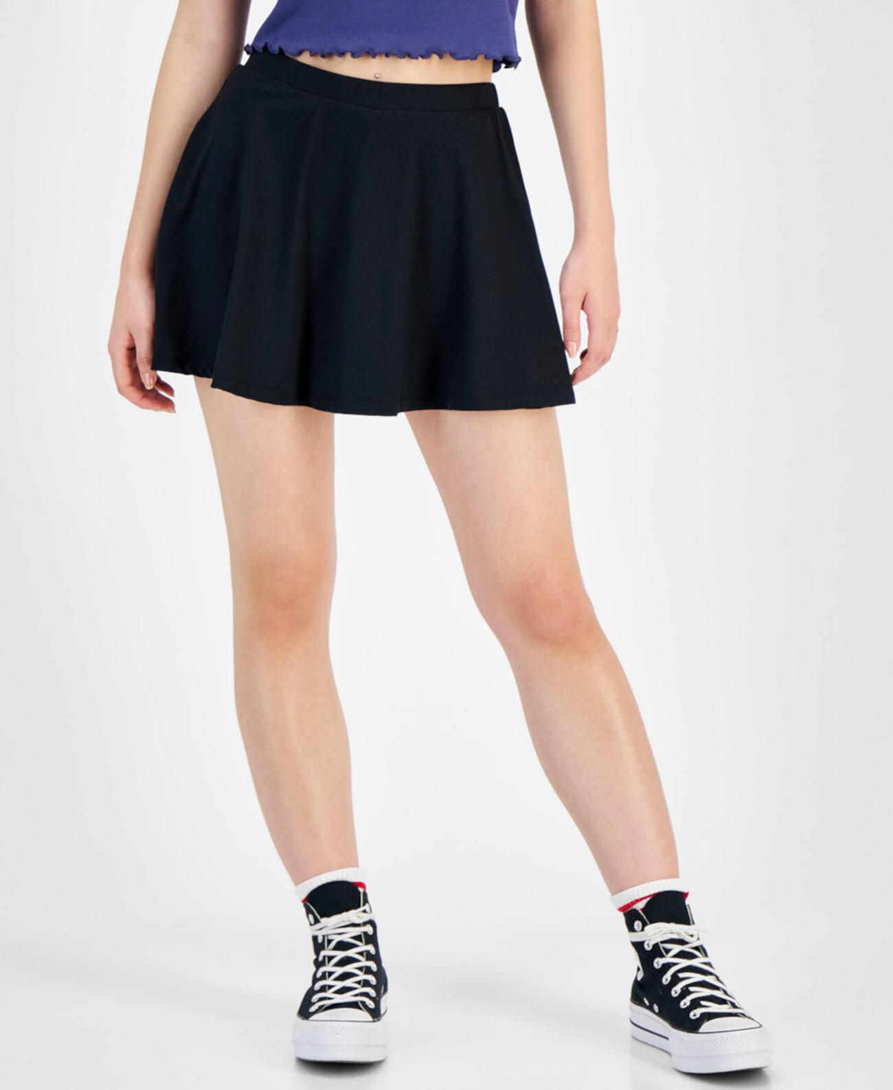 Juniors' Pull-On Skort Grayson Threads, The Label