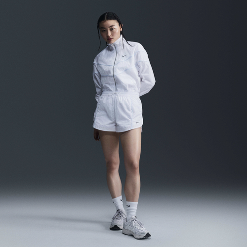 Женская Ветровка Nike Windrunner Woven Nike