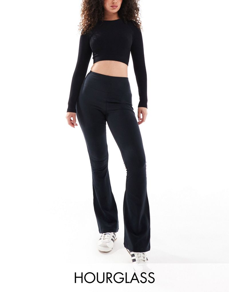 ASOS 4505 Hourglass Icon slim kick soft touch yoga leggings in black ASOS 4505