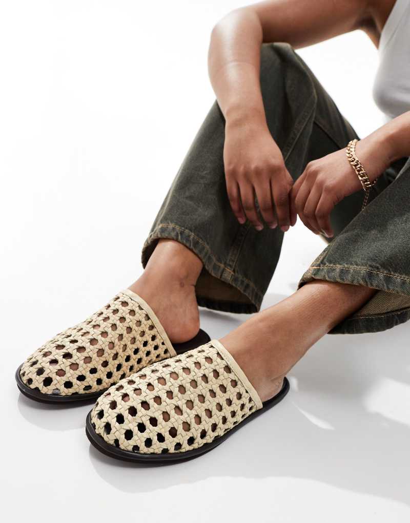 Женские Сандалии Free People Woven Leather Slip On Mules в цвете «Масло» Free People