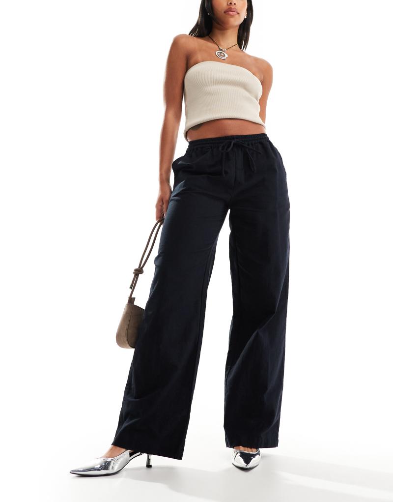 Motel wasic wide leg low rise linen pants in black Motel