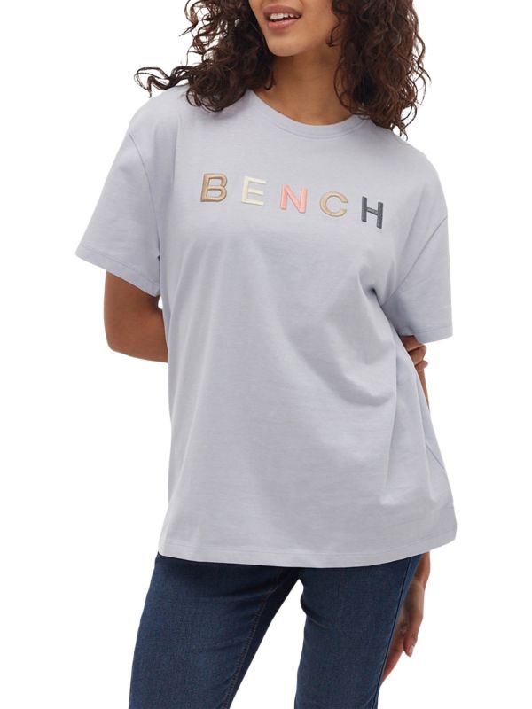 Футболка Aomie Oversize от Bench с вышитым логотипом и короткими рукавами Bench.