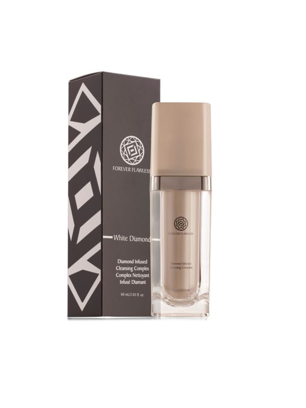 Diamond Infused Cleansing Complex Forever Flawless