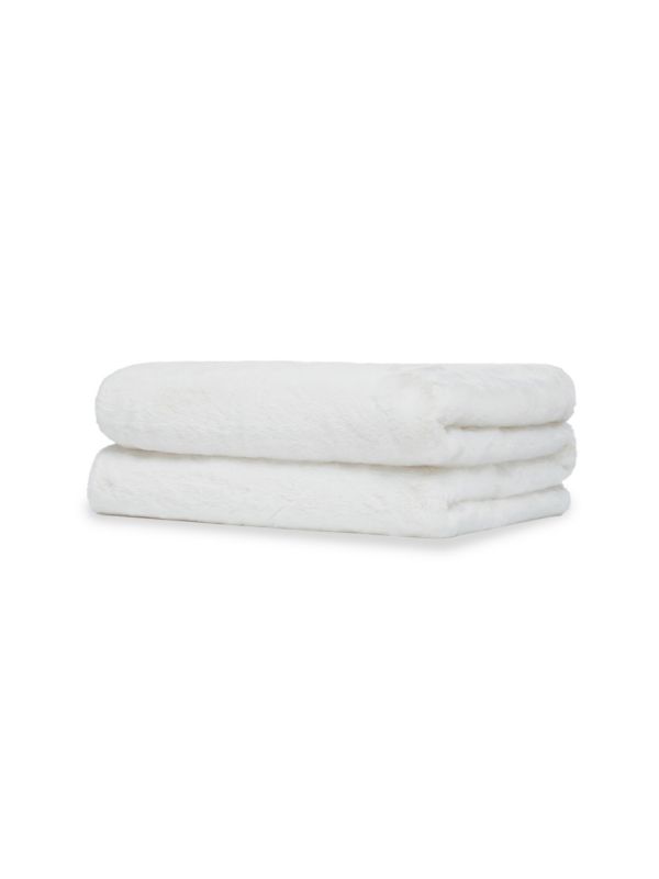 Brady Pluche™ Throw Blanket APPARIS