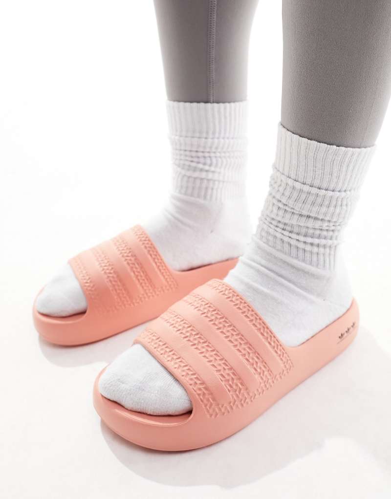 Женские Шлепанцы и вьетнамки Adidas Adilette Ayoon Adidas