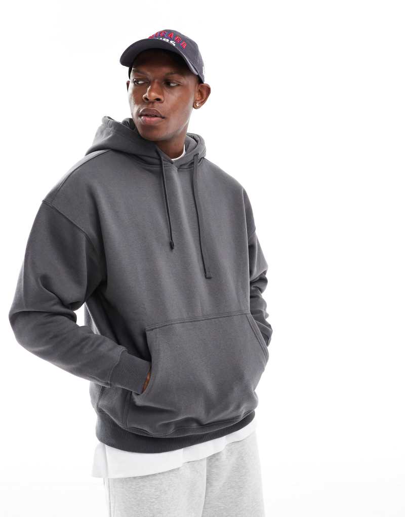 Мужское Худи Pull&Bear Basic Hoodie в угольном цвете Pull&Bear