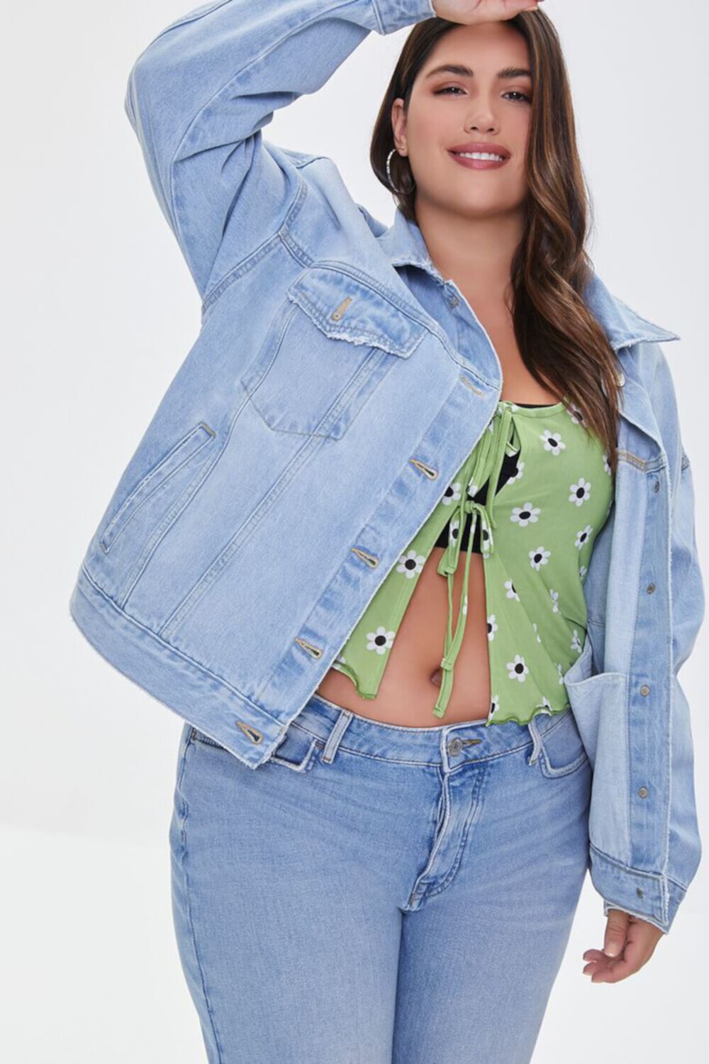 Plus Size Distressed Denim Jacket FOREVER21