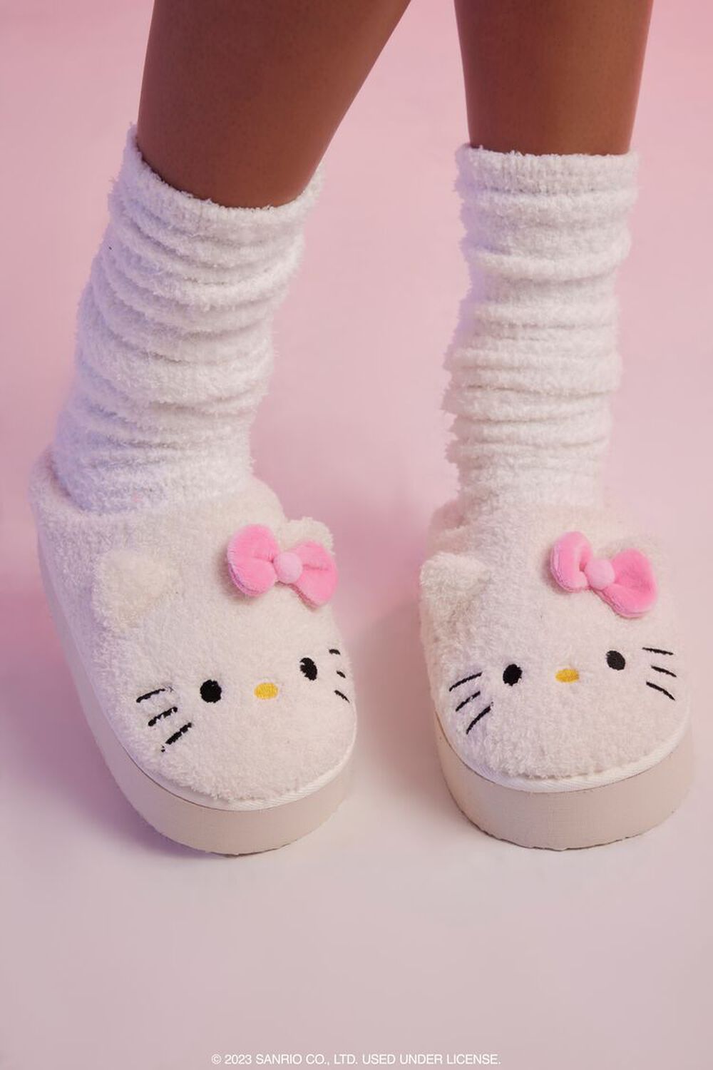 Домашние плюшевые тапочки Hello Kitty с лицом и ушками Forever21