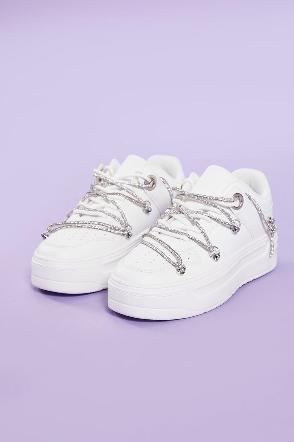 Женские Повседневные кроссовки FOREVER21 Rhinestone Lace-Up FOREVER21