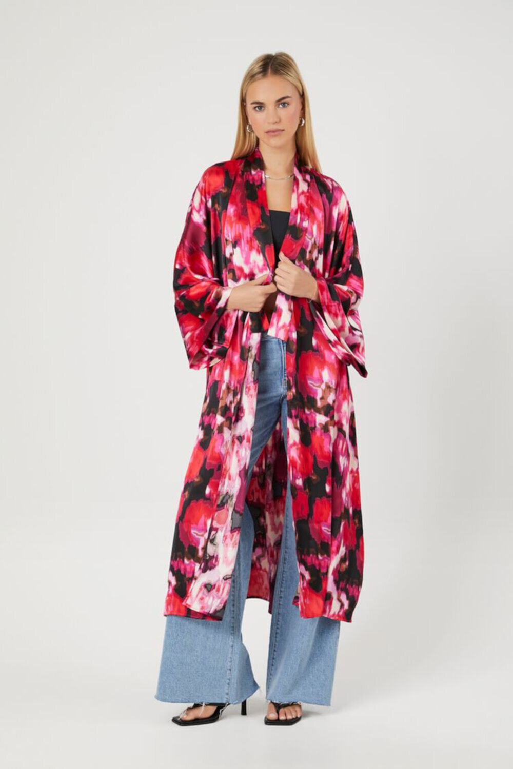 Женское Кимоно FOREVER21 Satin Abstract Print FOREVER21