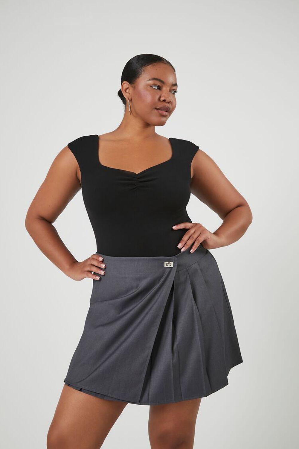 Plus Size Pleated A-Line Mini Skirt FOREVER21