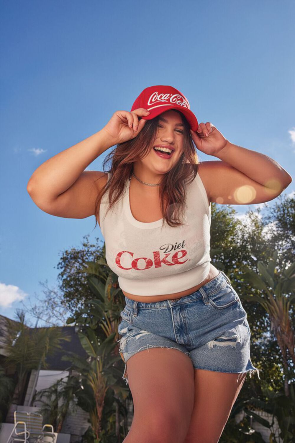 Бейсболка FOREVER21 с вышивкой Coca-Cola FOREVER21