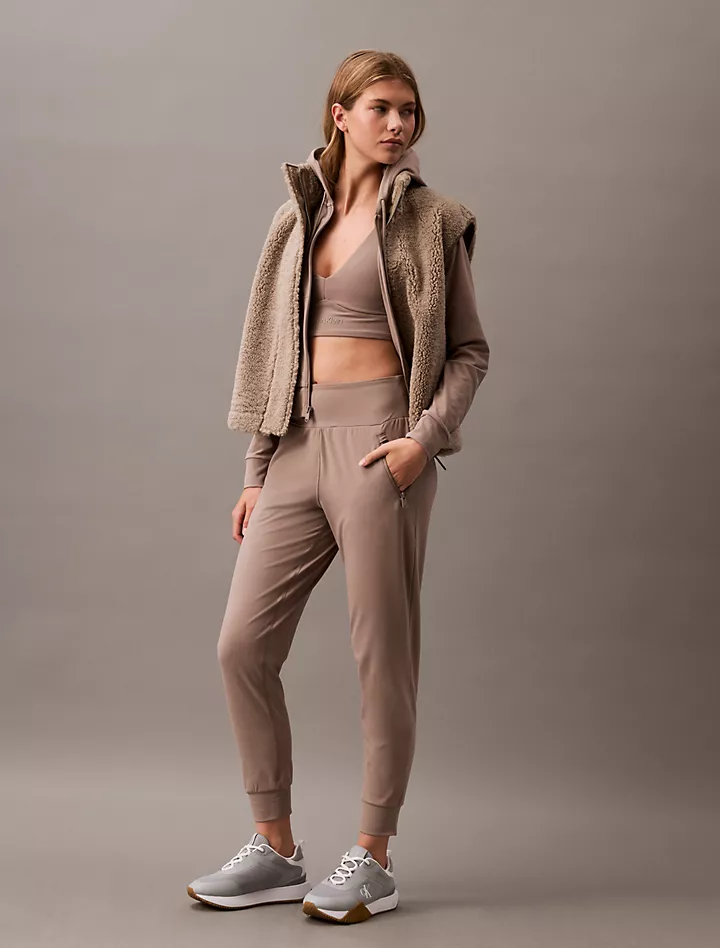 Женские Джоггеры Calvin Klein Soft Stretch Sport Jogger Calvin Klein