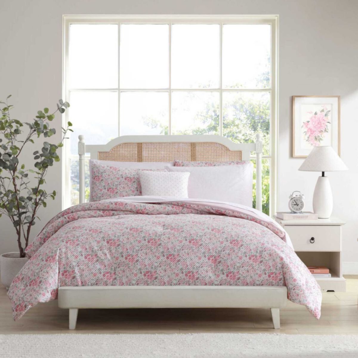 Laura Ashley Lifestyles Quartet Floral Comforter Set Laura Ashley