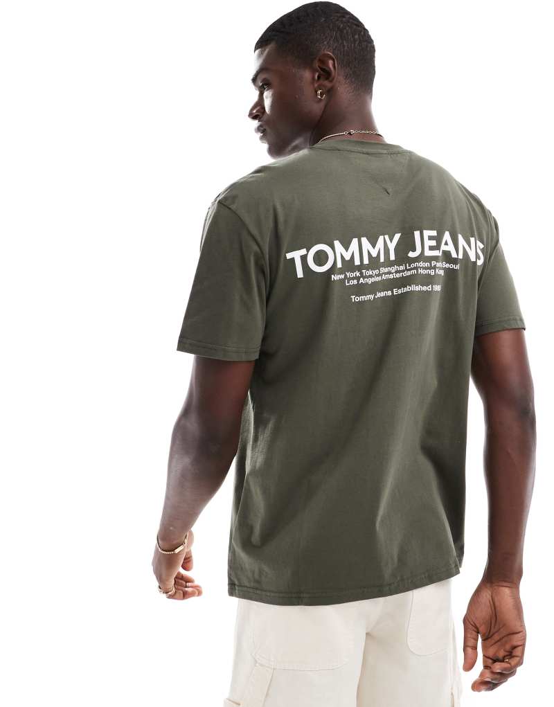 Зеленая футболка с классическим принтом на спине и короткими рукавами от Tommy Jeans Tommy Jeans