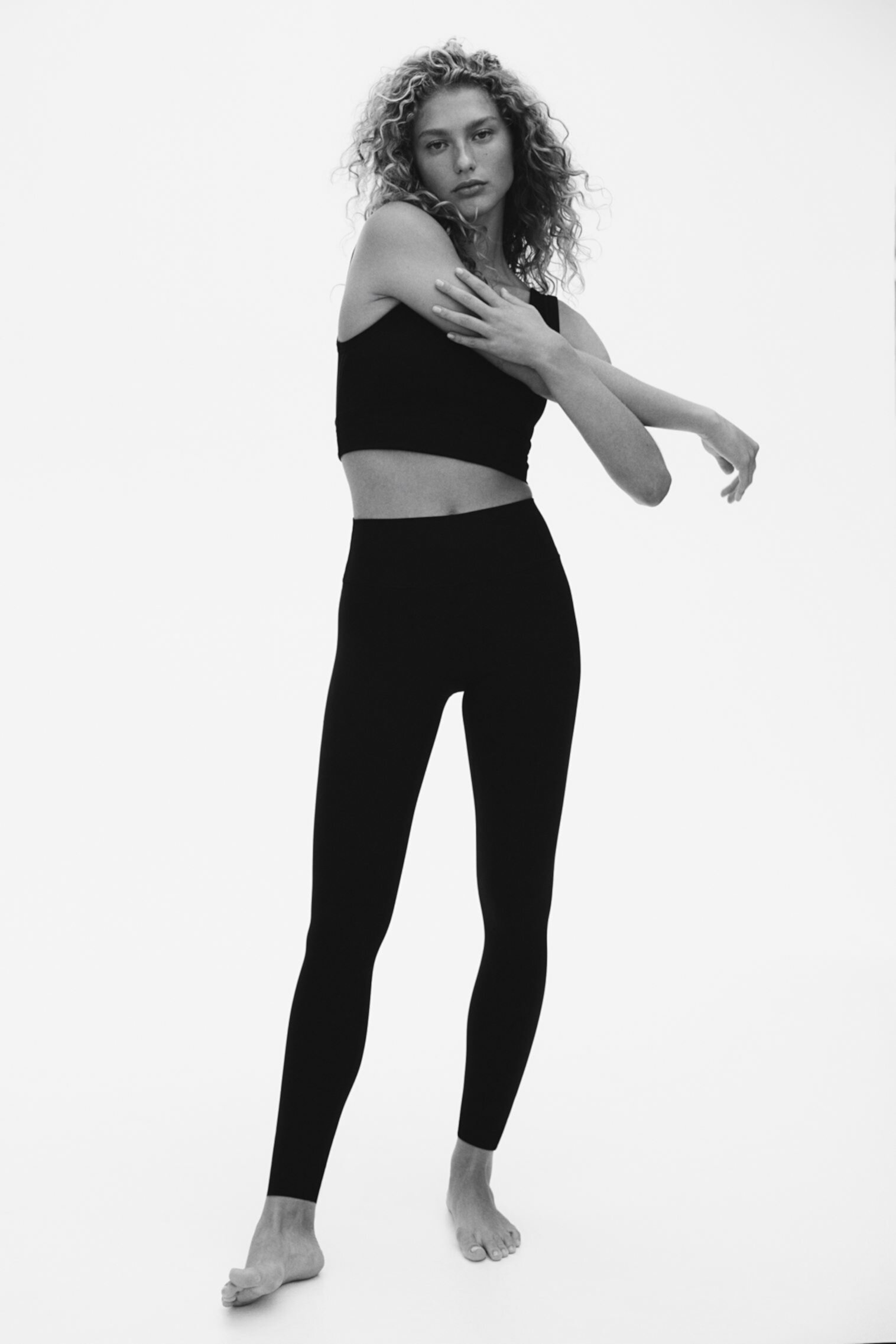 Женские Леггинсы H&M Ankle-Length Sports Leggings in SoftMove™ H&M