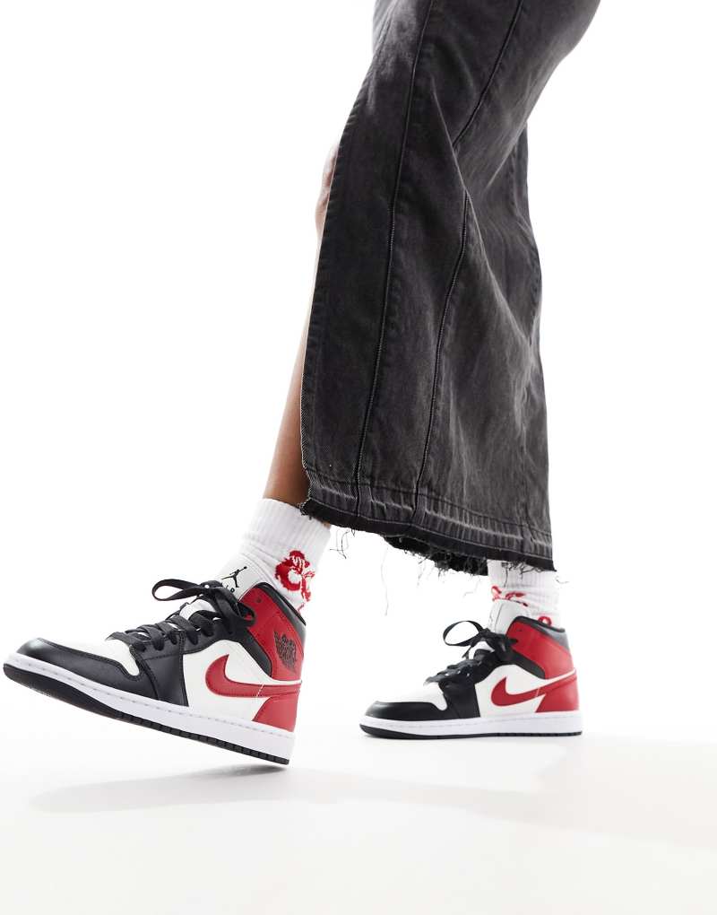 Женские Повседневные кроссовки Jordan Air Jordan 1 Mid Jordan