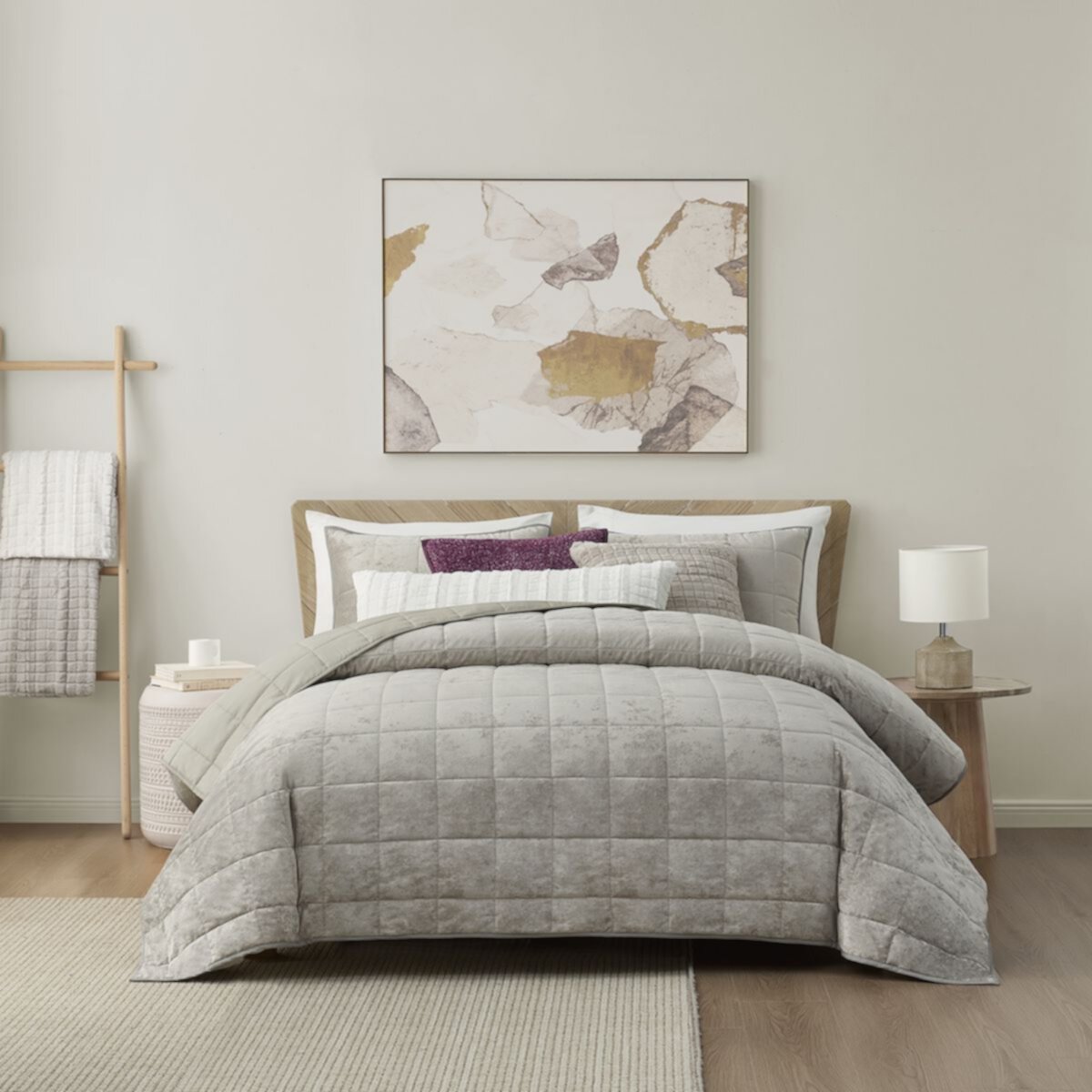 Koolaburra by UGG Bentley Velvet Quilt Set with Shams Koolaburra by UGG