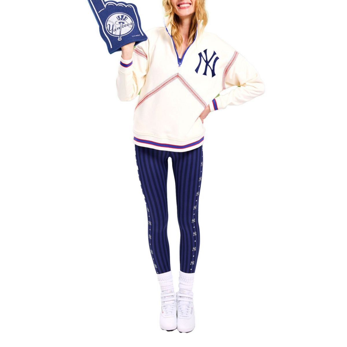 Женская Футболка TEREZ Cream New York Yankees Baseball Stitch Classic Quarter-Zip TEREZ