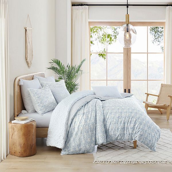 Peri Ikat Eyelet Comforter Set Peri