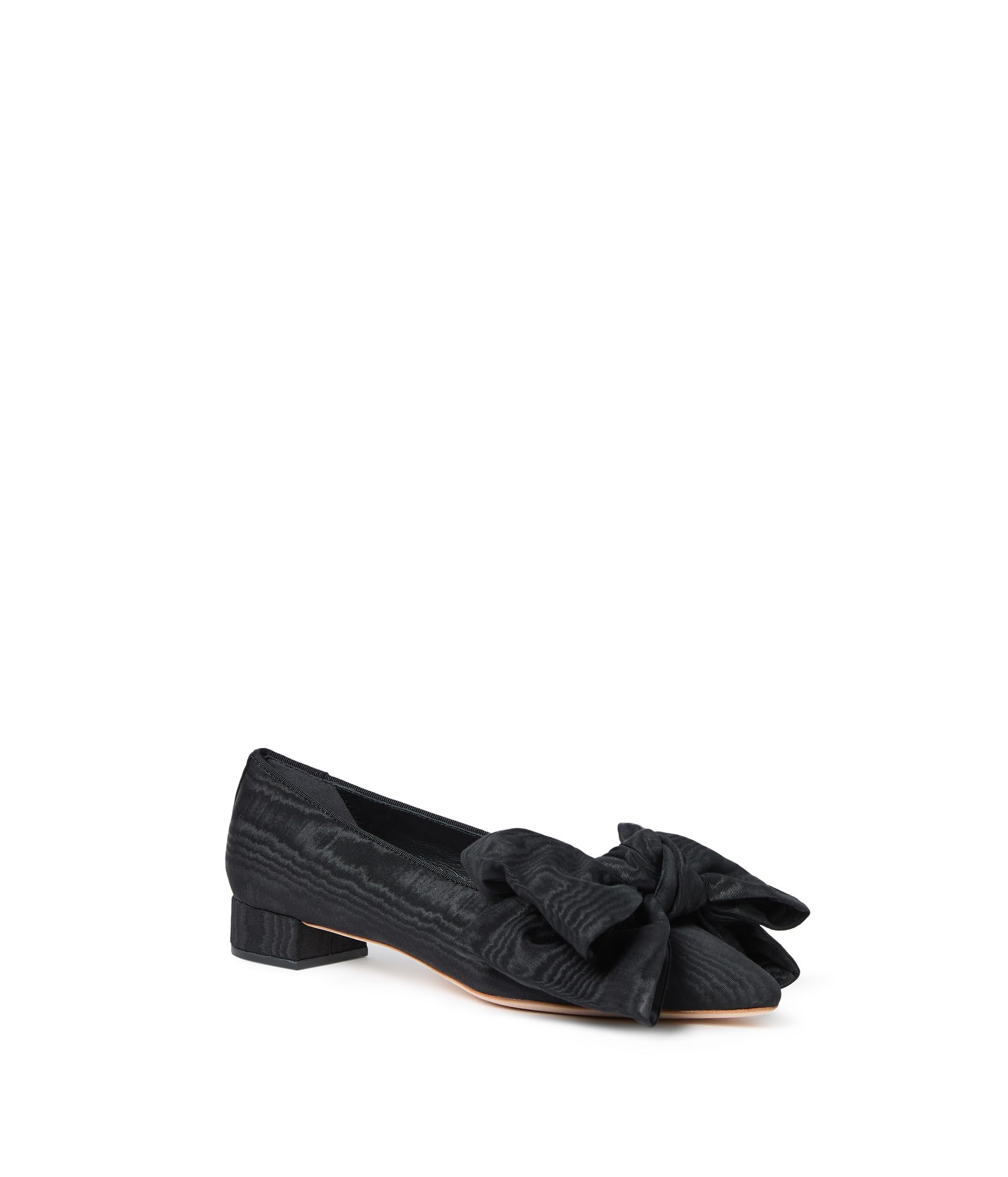 Балетки Noa Bow Flat от Loeffler Randall с кожаной подошвой и крупным бантом Loeffler Randall