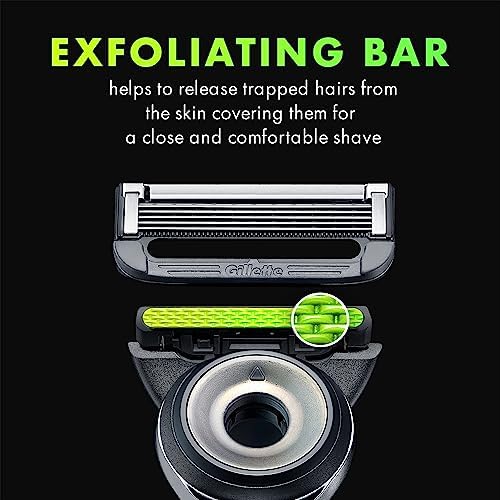 Gillette Labs with Exfoliating Bar by Gillette Mens Razor and Travel Case, Shaving Kit for Men, Storage on the Go, Includes Travel Case, 1 Handle, 3 Razor Blade Refills, and Premium Magnetic Stand Gillette