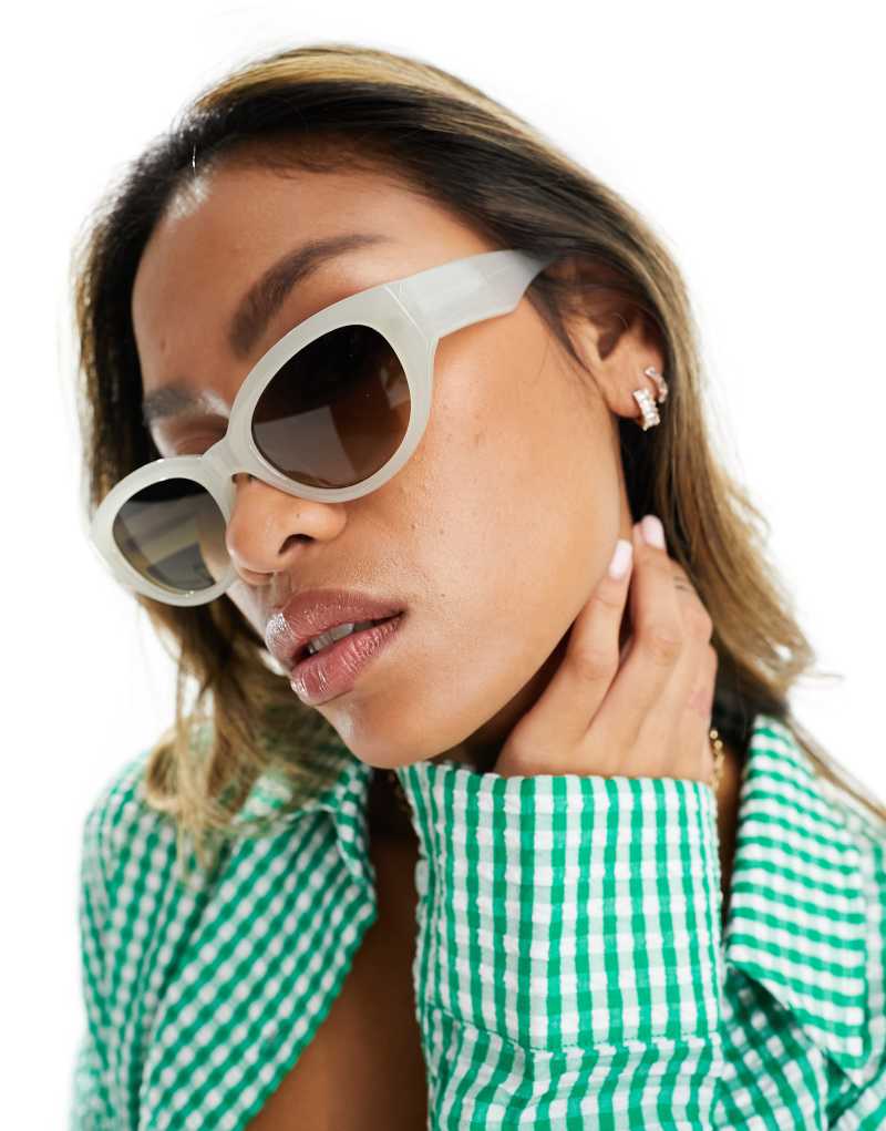 A.Kjaerbede winnie cat eye sunglasses in cream A.Kjaerbede