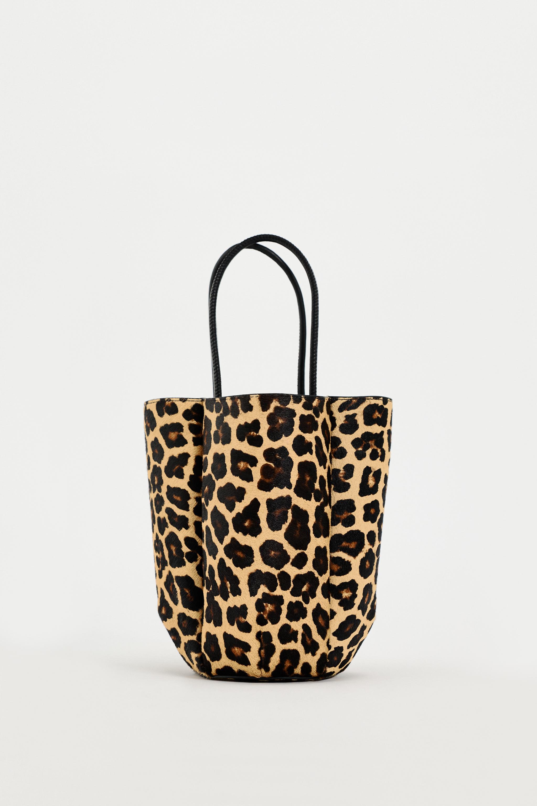 Сумка цилиндр ZARA ANIMAL PRINT LEATHER MINI BUCKET BAG ZARA