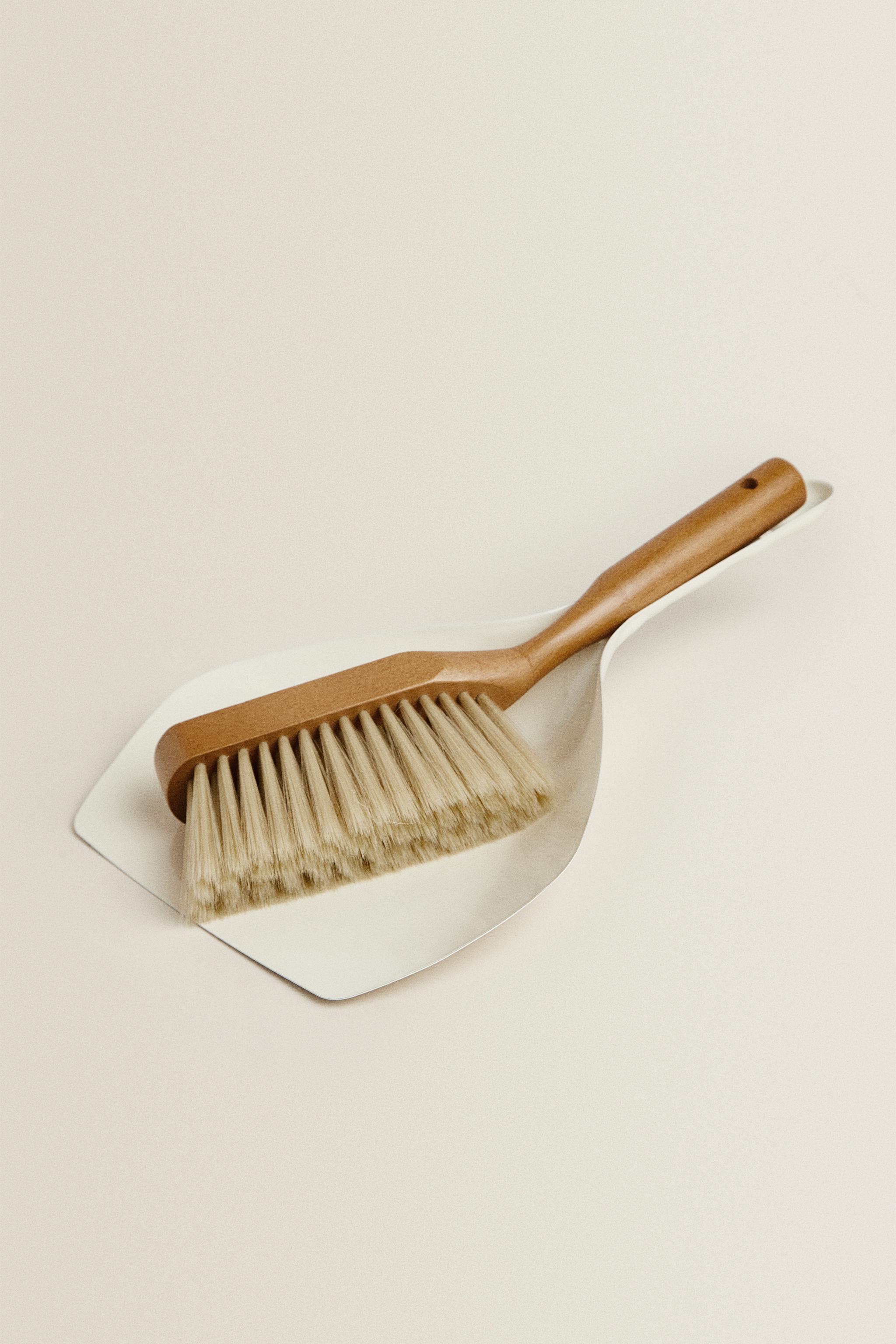 DUSTPAN AND BRUSH SET Zara Home