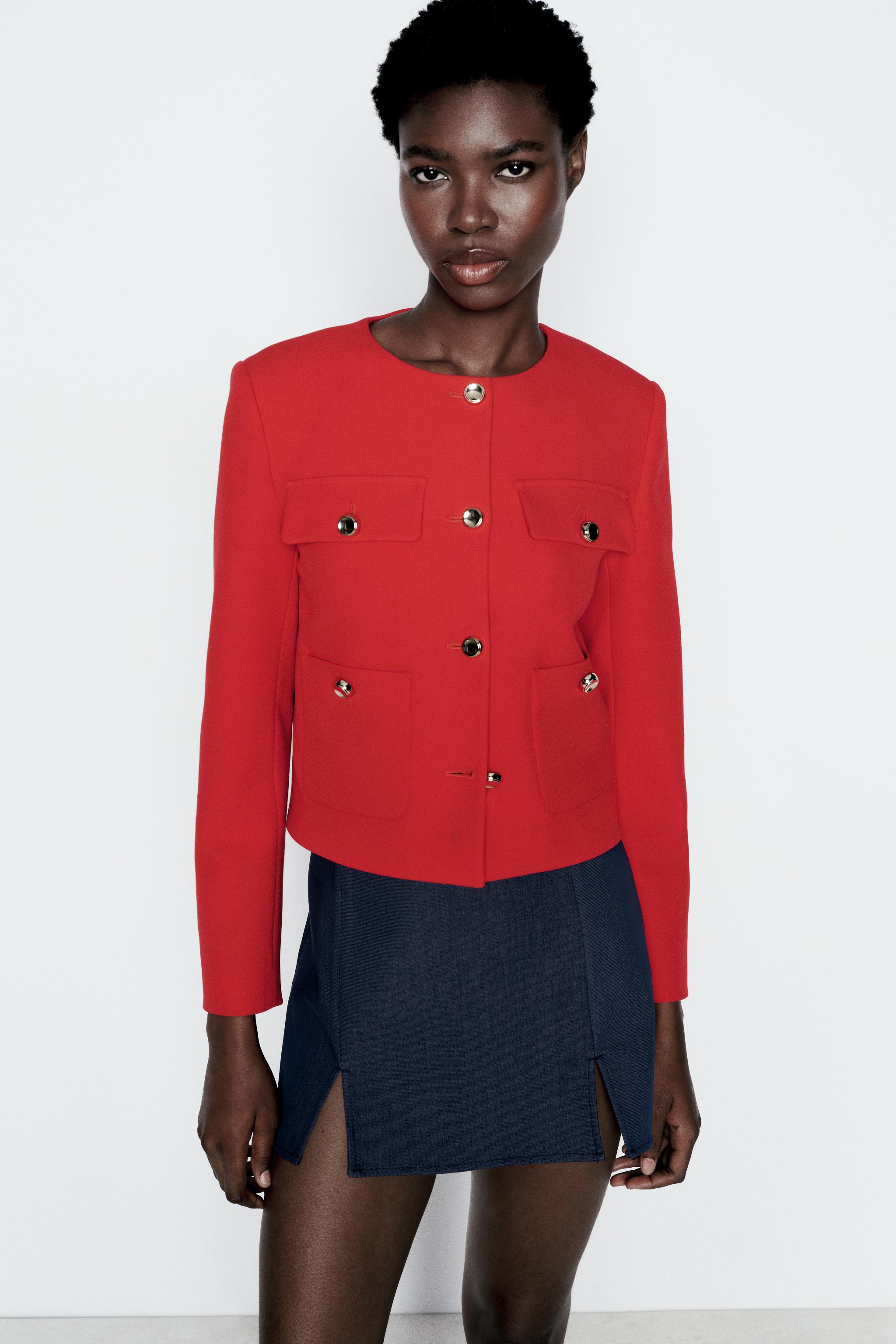 GOLD BUTTON CROPPED BLAZER ZARA