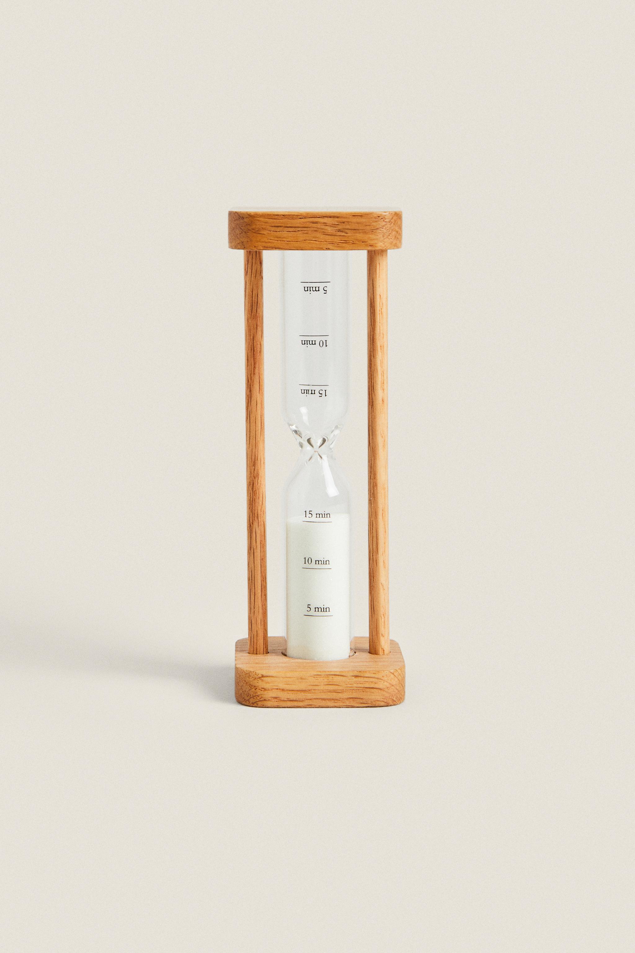 OAK WOOD HOURGLASS Zara Home