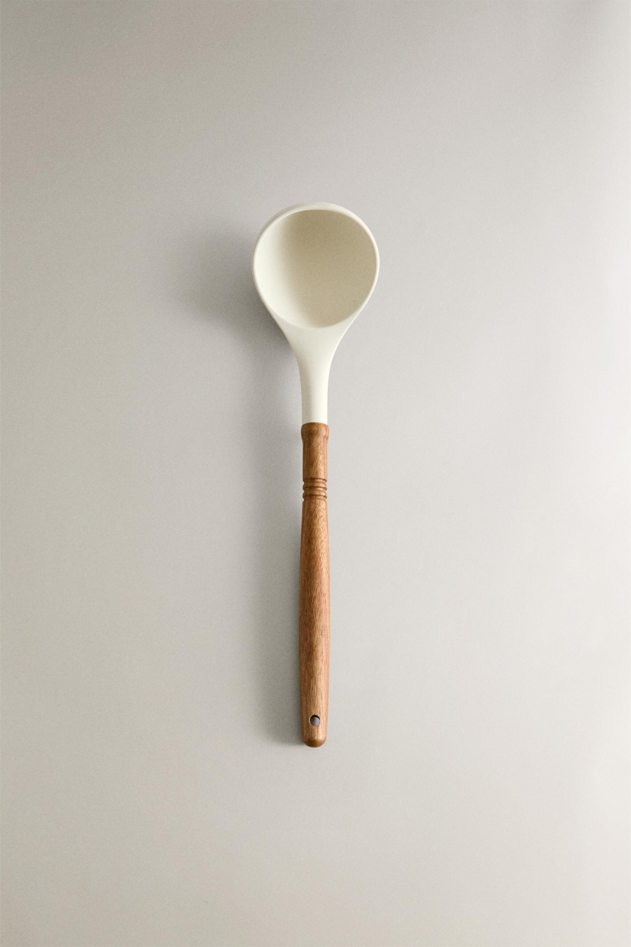 SILICONE AND WOODEN LADLE Zara Home