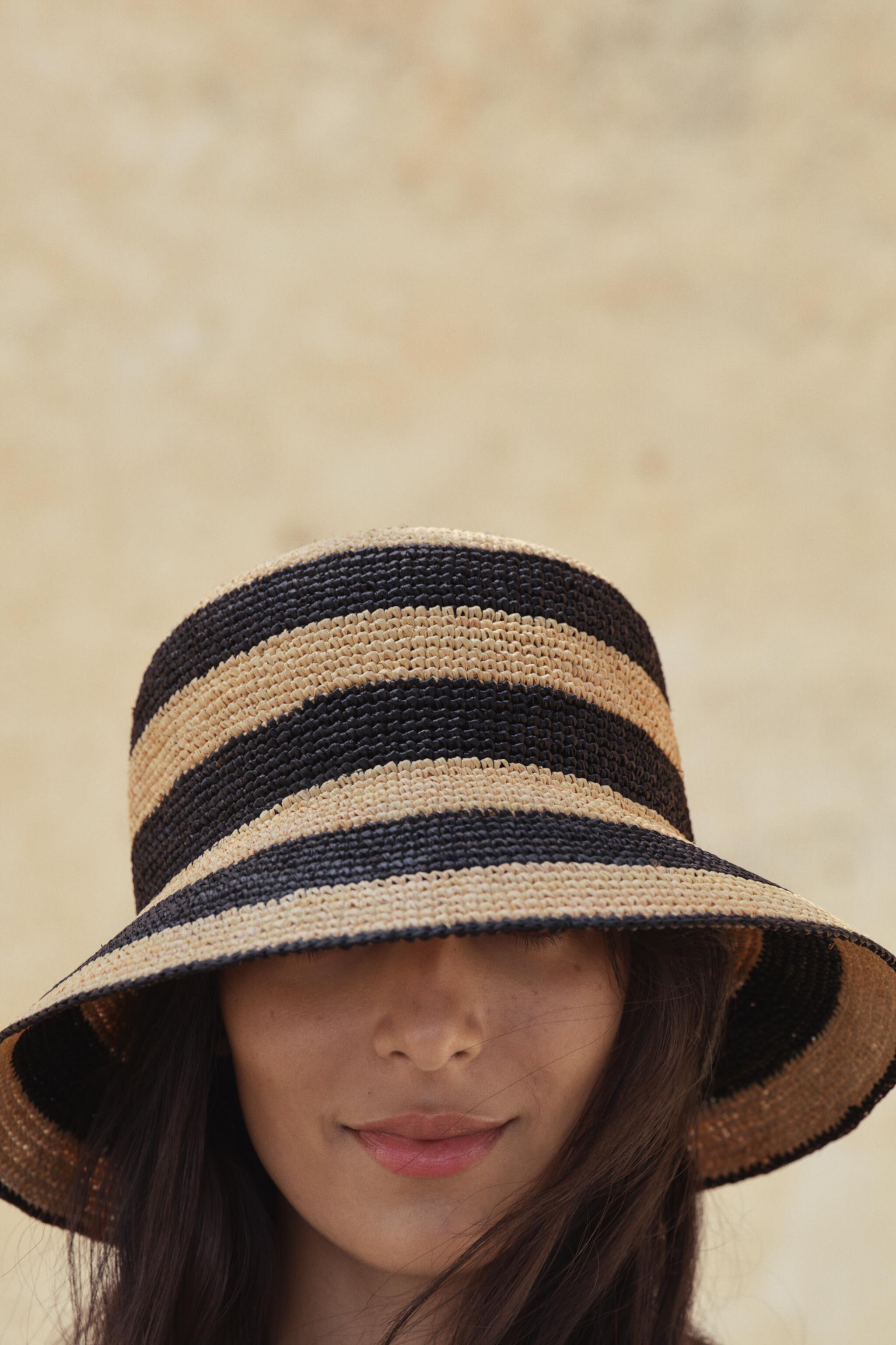 Соломенная шляпа ZARA STRIPED RAFFIA HAT ZARA