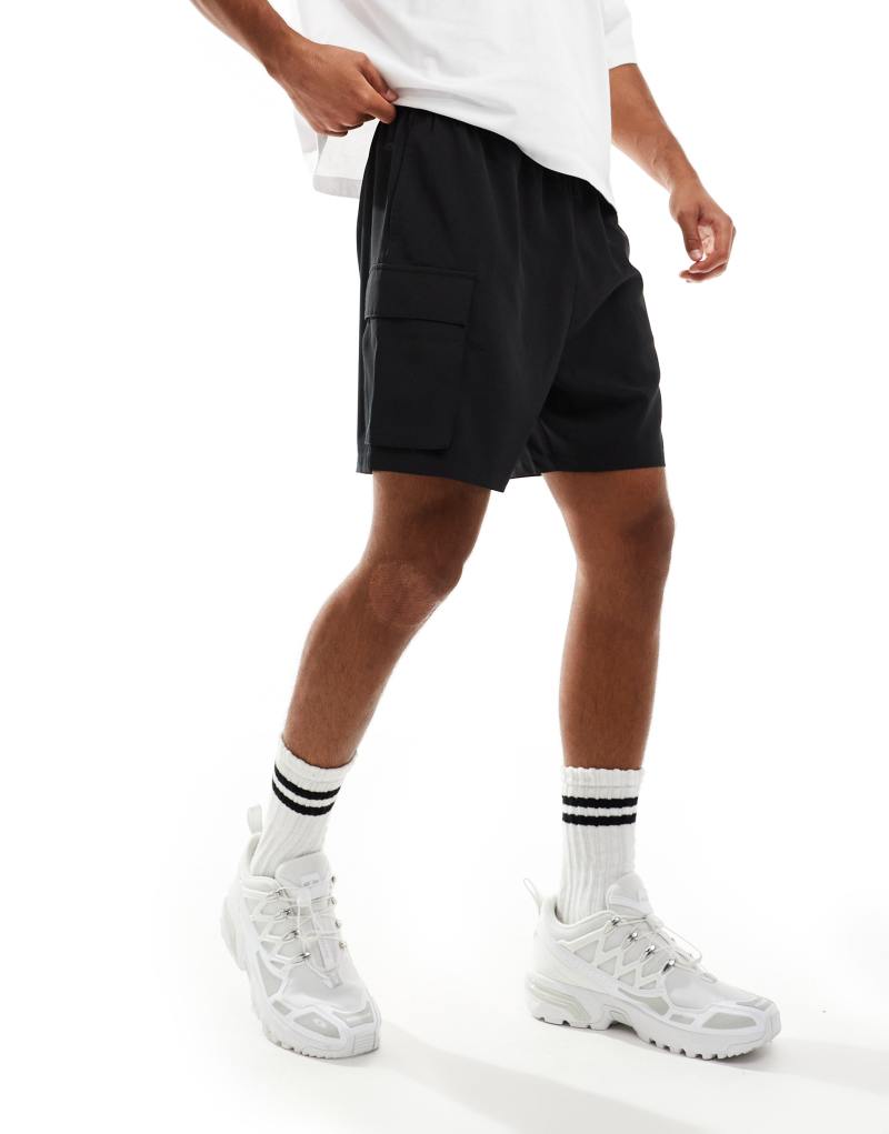 ASOS 4505 Icon 7 inch quick dry training cargo shorts in black ASOS 4505