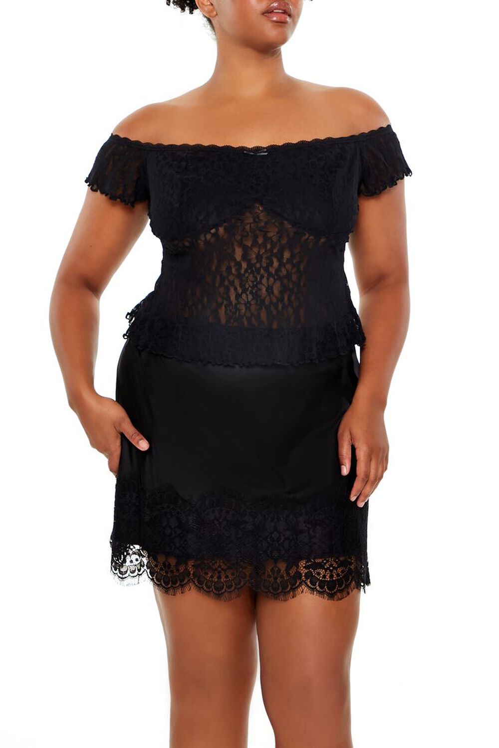 Plus Size Lace Off-The-Shoulder Top FOREVER21