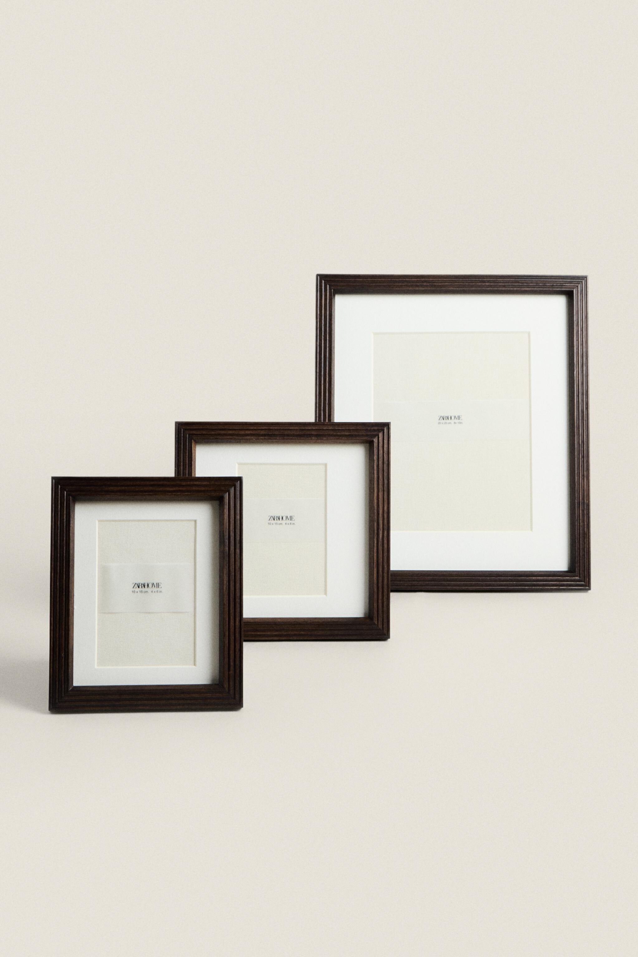 BLACK WOODEN PHOTO FRAME Zara Home