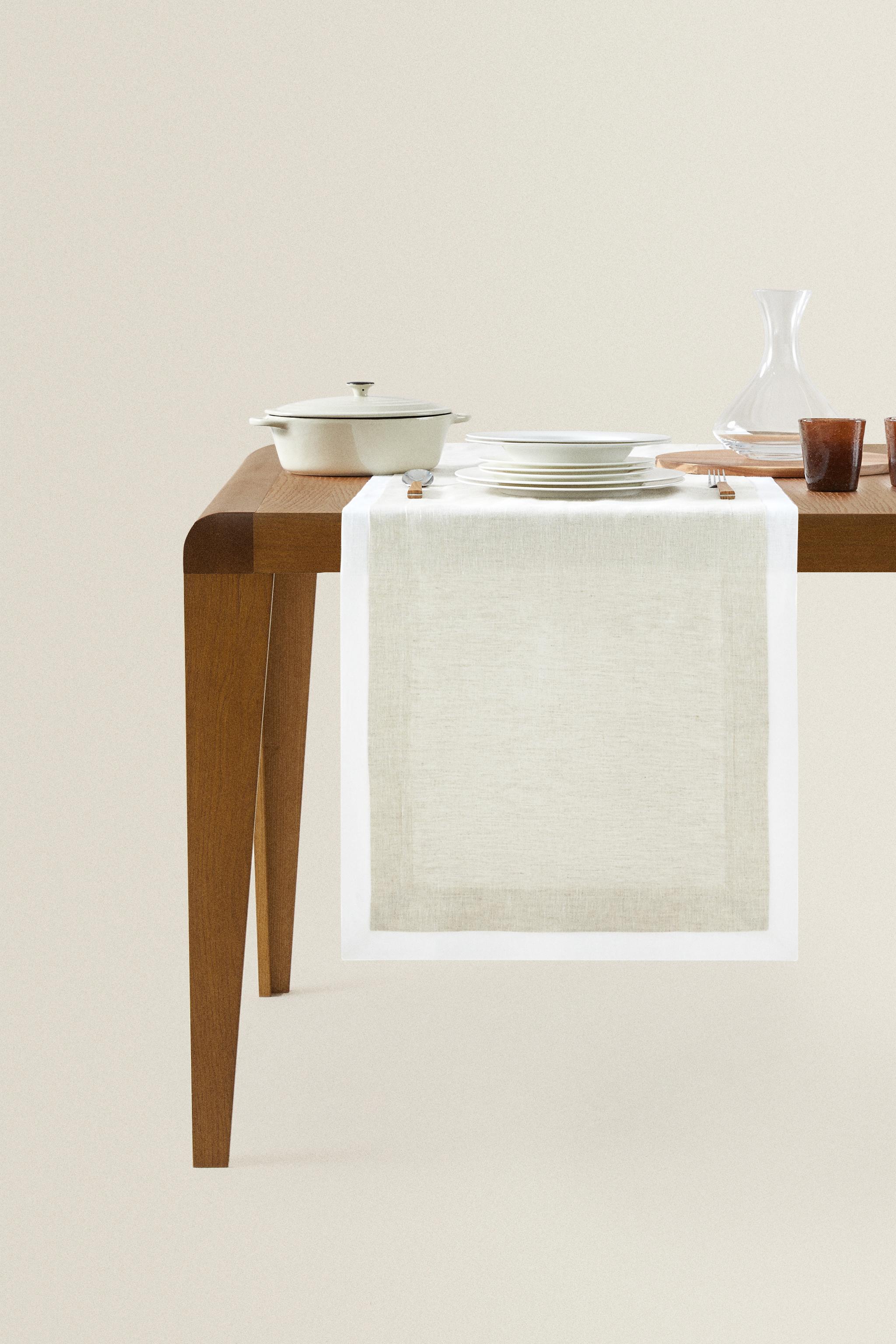 DOUBLE-LAYER LINEN TABLE RUNNER Zara Home